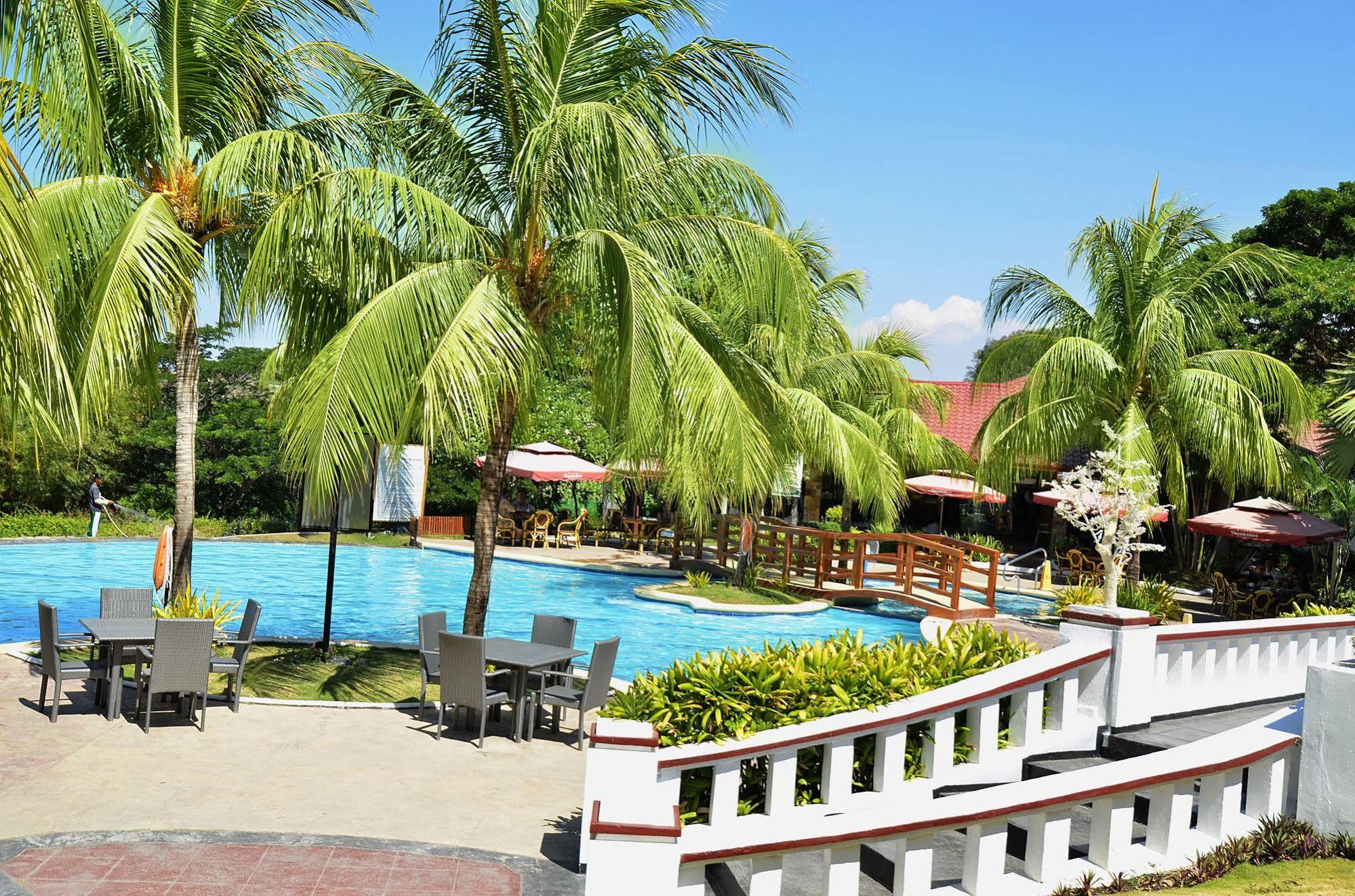 Thunderbird Resorts - Rizal Binangonan Екстериор снимка