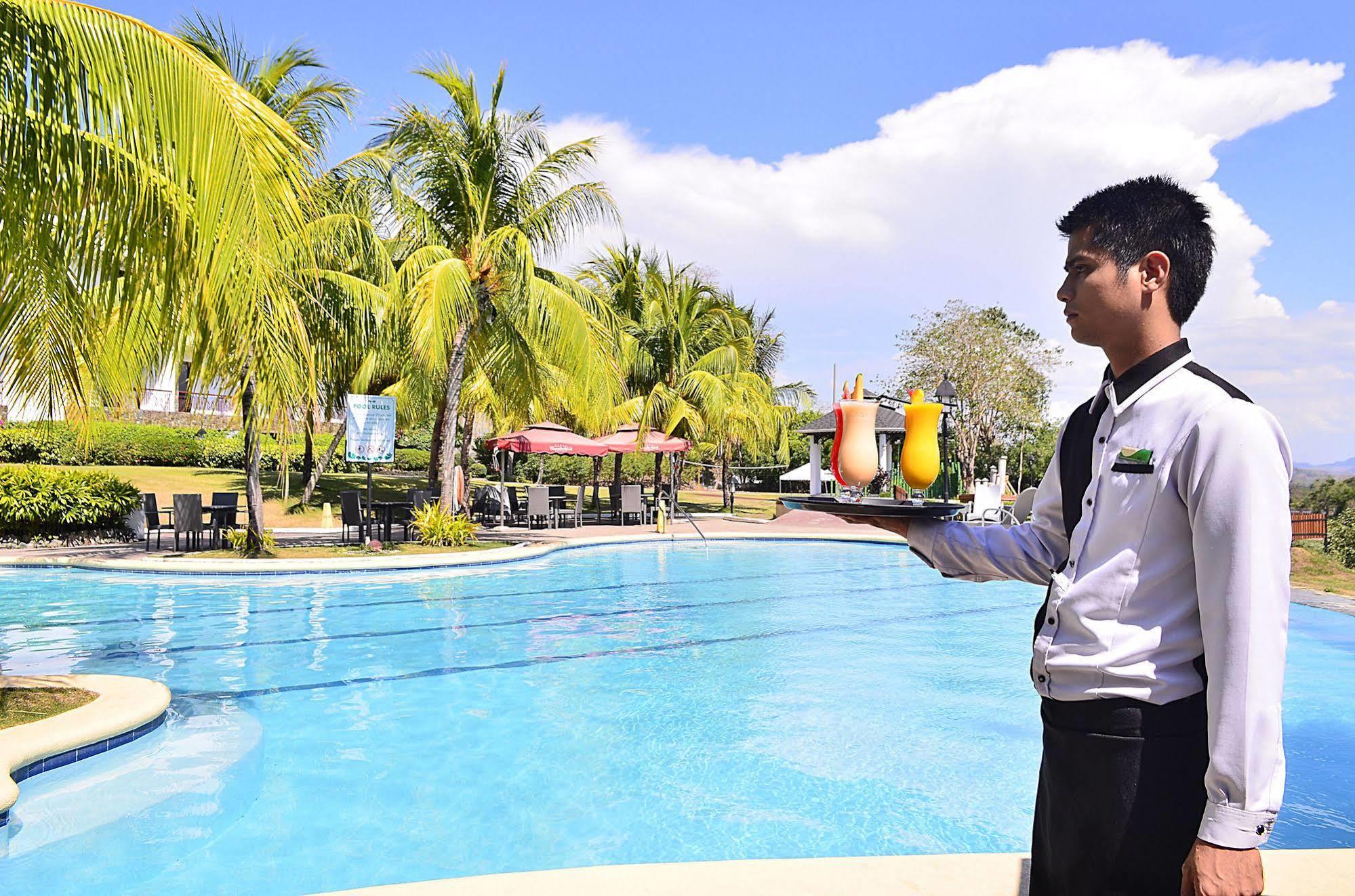 Thunderbird Resorts - Rizal Binangonan Екстериор снимка